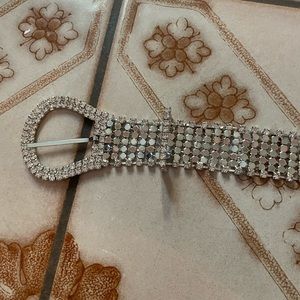 NWOT Chain Belt w/ Rhinestones 💎